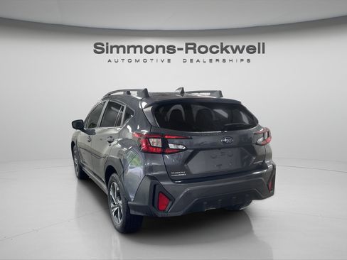 Used 2025 Subaru Crosstrek 2.5i Premium AWD/4WD image 3