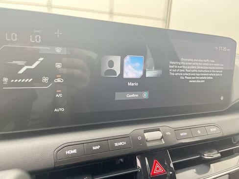 Used 2025 Kia K4 EX FWD image 20