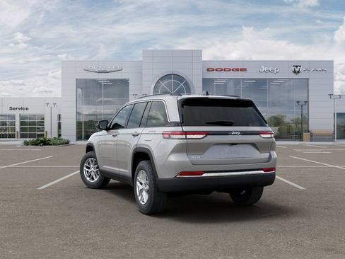 New 2025 Jeep Grand Cherokee Laredo X w/ Trailer Tow Package image 3