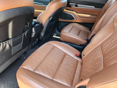 Certified 2024 Kia Telluride SX Prestige X-Line AWD/4WD image 9