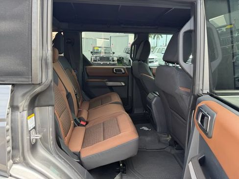 Used 2023 Ford Bronco Outer Banks AWD/4WD image 17