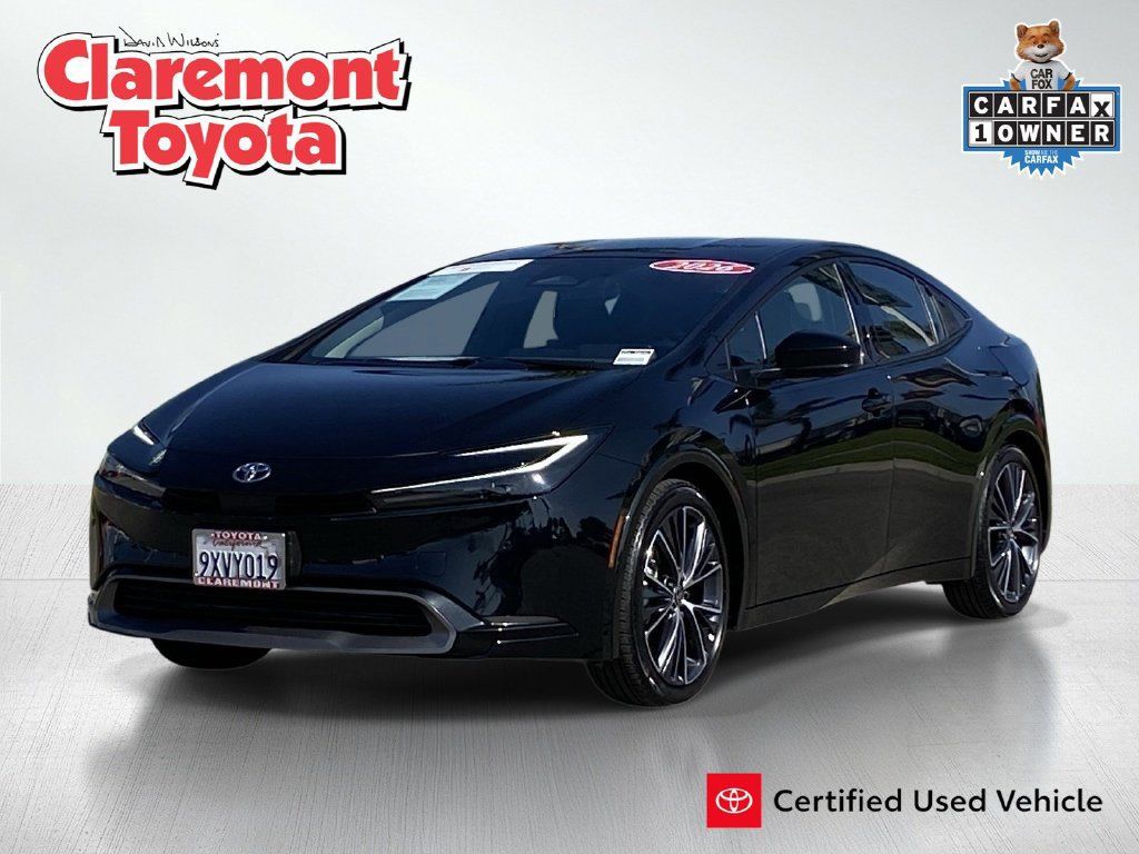 Certified 2026 Toyota Prius XLE FWD image 1
