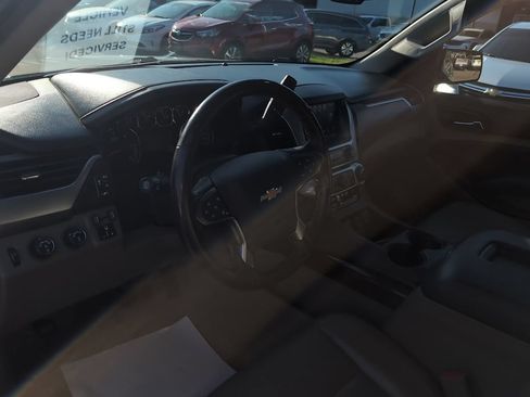 Used 2018 Chevrolet Tahoe LT w/ Luxury Package AWD/4WD image 20
