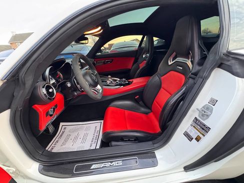Used 2016 Mercedes-Benz AMG GT S image 15