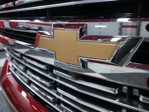 Used 2021 Chevrolet Tahoe Premier w/ Texas Edition image 37