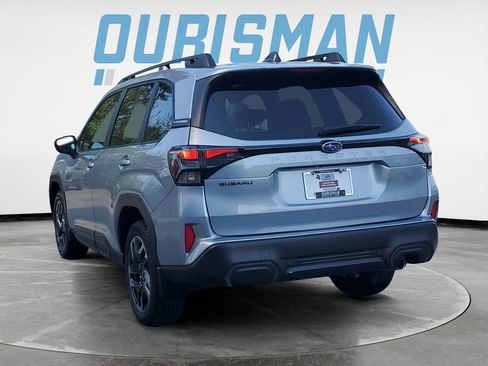 Used 2025 Subaru Forester Limited image 4