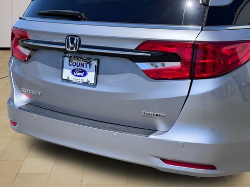 Used 2023 Honda Odyssey Touring image 40