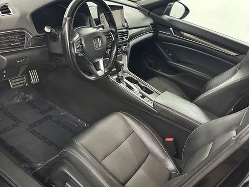 Used 2022 Honda Accord Sport image 10