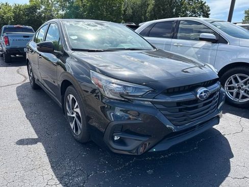Used 2025 Subaru Legacy Premium AWD/4WD image 1