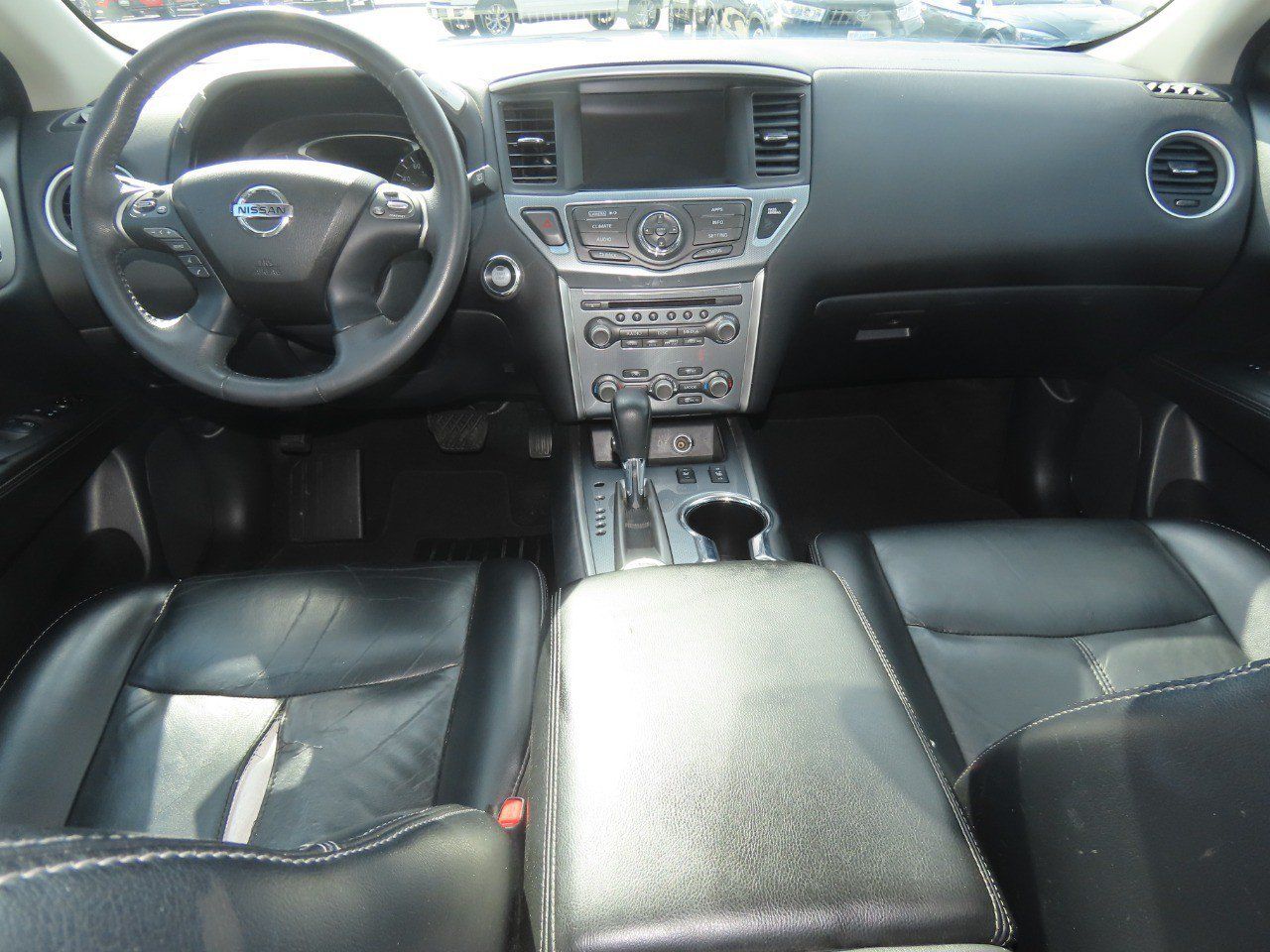 Used 2017 Nissan Pathfinder SL AWD/4WD image 25
