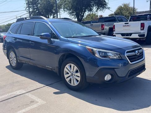 Used 2019 Subaru Outback 2.5i Premium w/ Popular Package #2 AWD/4WD image 3