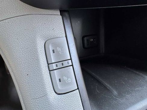 Used 2019 GMC Acadia SLT image 37