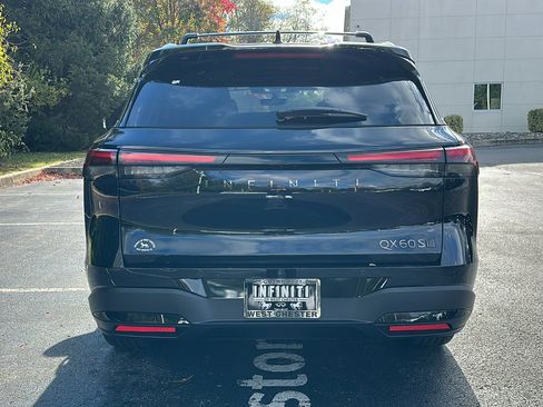New 2026 INFINITI QX60 Sport image 4