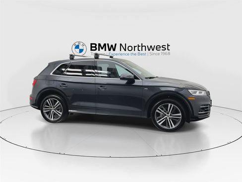 Used 2020 Audi Q5 e Premium Plus image 5