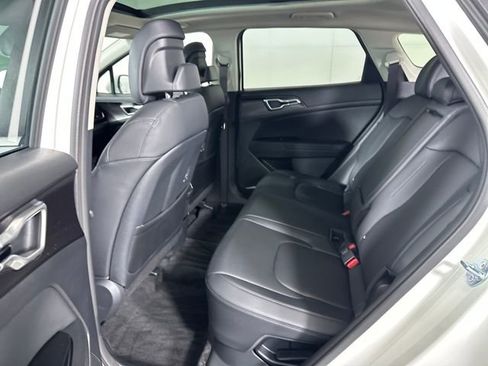 Used 2024 Kia Sportage EX w/ EX Premium Package image 26