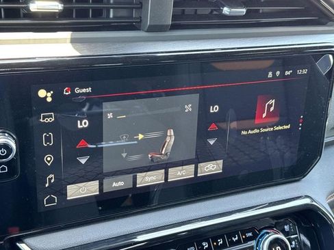 New 2026 GMC Sierra 2500 AT4 w/ AT4 Premium Plus Package AWD/4WD image 12