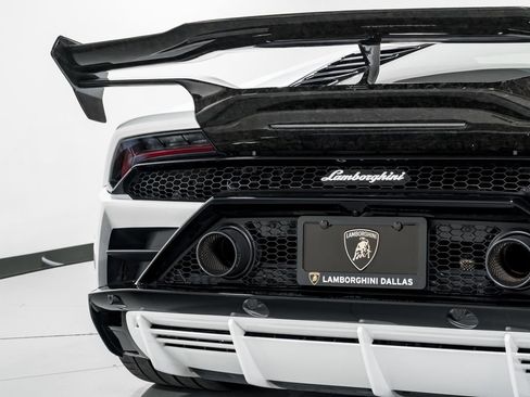 Used 2020 Lamborghini Huracan EVO AWD/4WD image 45