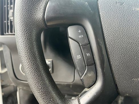 Used 2016 GMC Savana 3500 image 18