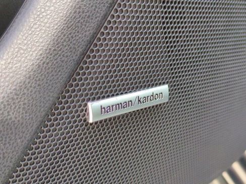 New 2025 Subaru Crosstrek 2.5i Limited w/ Crosstrek Mirror Package image 14