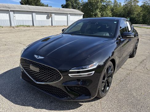 Used 2023 Genesis G70 2.0T w/ Sport Prestige Package AWD/4WD image 13