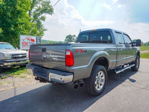 Used 2014 Ford F250 Lariat w/ Lariat Ultimate Package AWD/4WD image 3