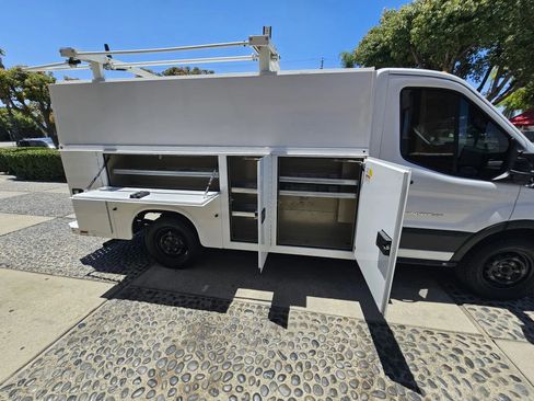 Used 2017 Ford Transit 350 138 w/ Interior Upgrade Package RWD image 18