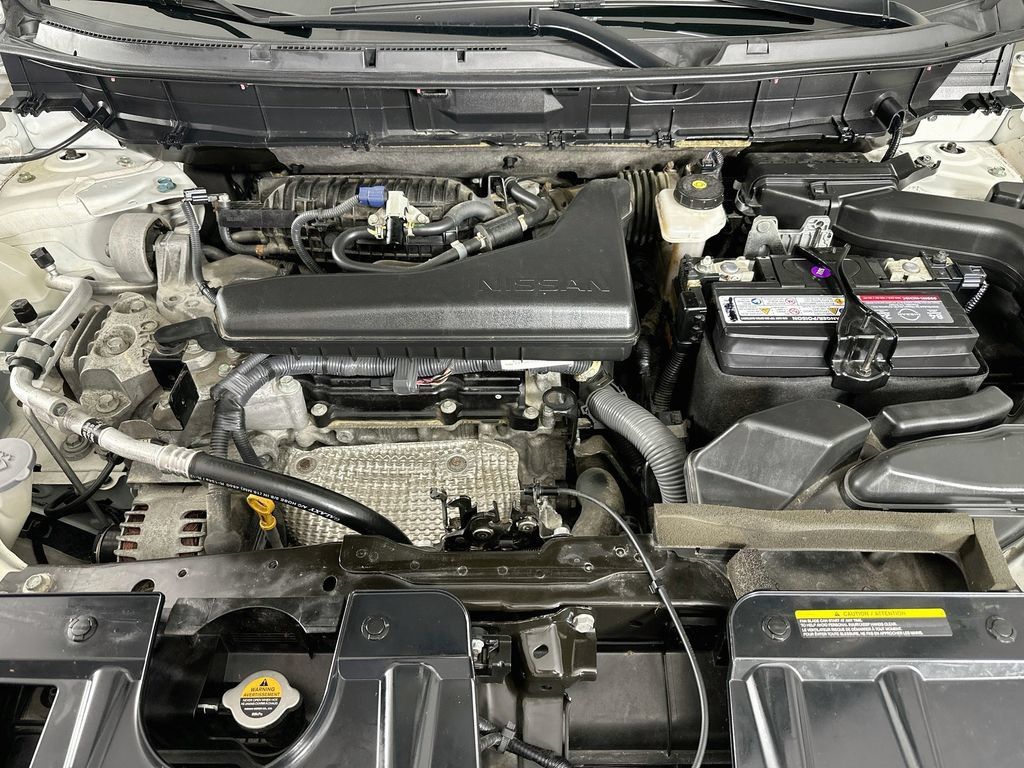 Used 2020 Nissan Rogue SV AWD/4WD image 37