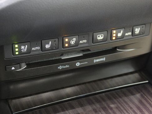 Used 2019 Lexus ES 300h Luxury image 61