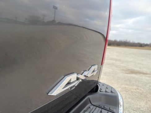 Used 2024 RAM 2500 Big Horn image 12