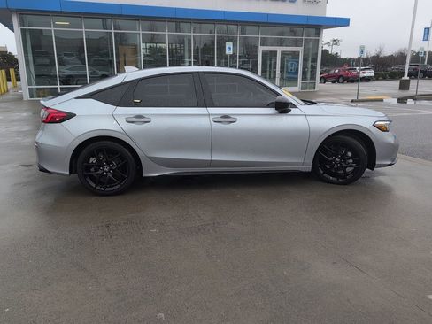 Used 2025 Honda Civic Sport image 8