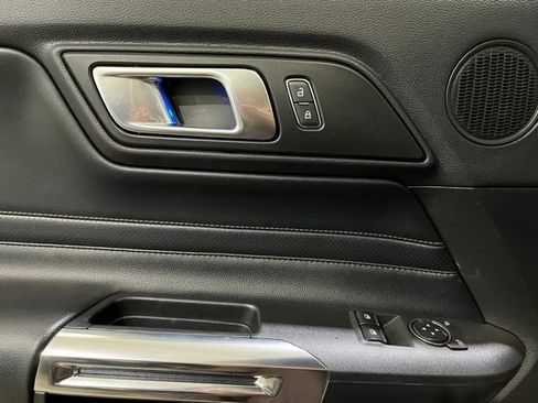 Used 2020 Ford Mustang Bullitt RWD image 12