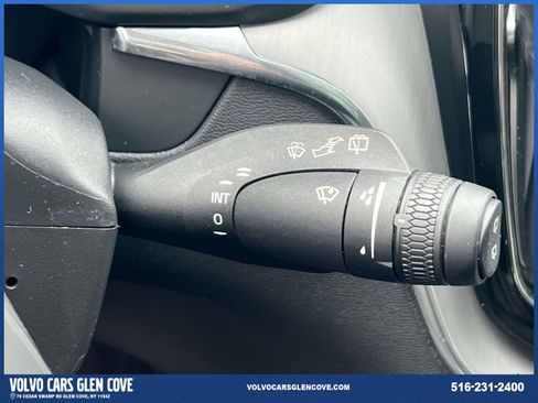 Certified 2024 Volvo XC60 B5 Core w/ Protection Package Premier AWD/4WD image 23