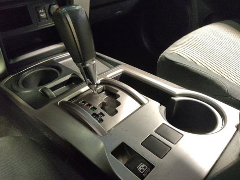 Used 2019 Toyota 4Runner SR5 RWD image 26