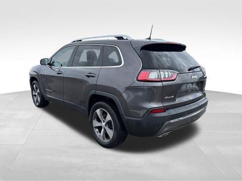 Used 2019 Jeep Cherokee Limited image 10