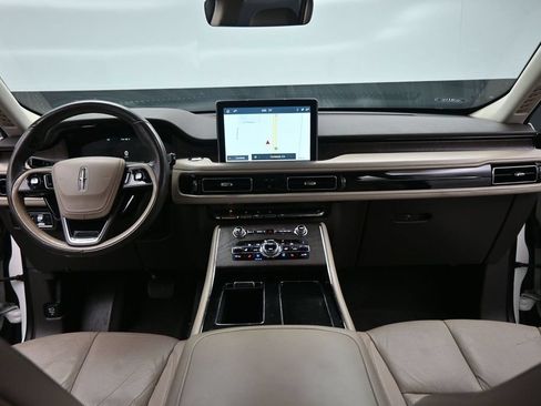 Used 2020 Lincoln Aviator Grand Touring w/ Elements Package Plus AWD/4WD image 20