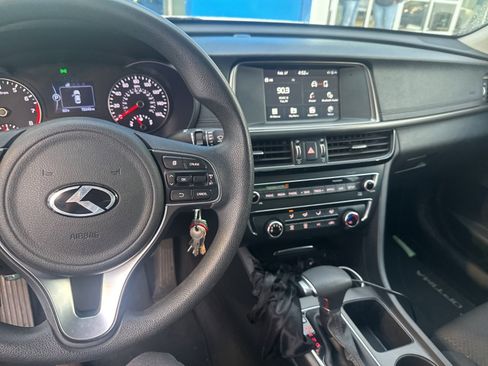 Used 2018 Kia Optima LX image 6