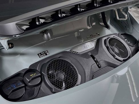 Certified 2025 Porsche 911 Carrera image 25