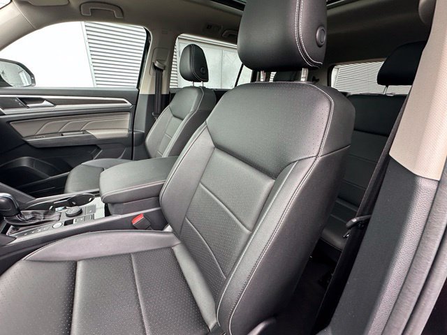 Certified 2023 Volkswagen Atlas SE w/ Panoramic Sunroof Package AWD/4WD image 24