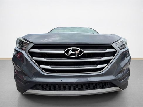 Used 2017 Hyundai Tucson Value AWD/4WD image 9