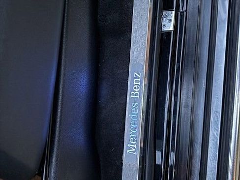 Used 2013 Mercedes-Benz G 550 image 7