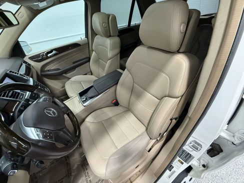 Used 2013 Mercedes-Benz ML 350 4MATIC image 19