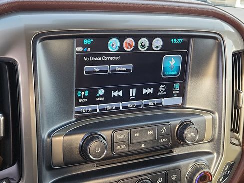 Used 2018 Chevrolet Silverado 1500 High Country image 15