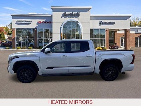 Used 2024 Toyota Tundra Platinum AWD/4WD image 5