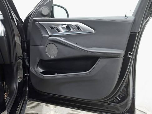 Used 2023 BMW XM AWD/4WD image 35