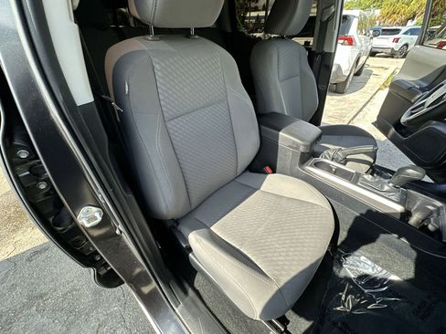 Used 2022 Toyota Tacoma SR5 image 28