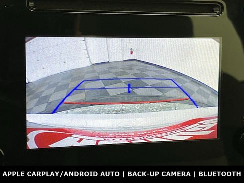 Used 2019 Toyota Corolla LE image 5