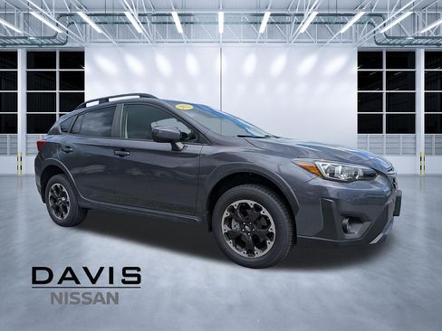Used 2022 Subaru Crosstrek 2.0i Premium AWD/4WD image 1