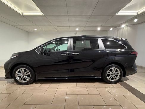 Certified 2023 Toyota Sienna XSE w/ XSE Plus Package AWD/4WD image 2