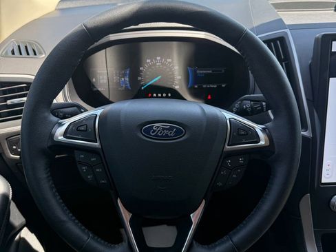 Used 2024 Ford Edge SEL w/ Convenience Package AWD/4WD image 13