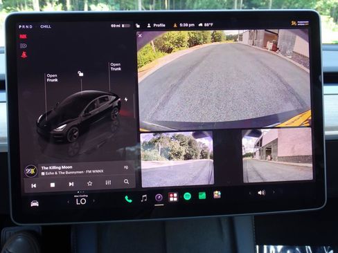Used 2023 Tesla Model 3 Standard Range RWD image 13